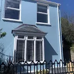Hobbes Cottage, Pets Allowed