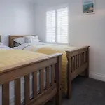 Ty Melyn - 2 Bedroom Cottage - Tenby