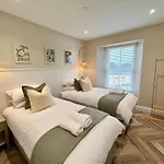 Number 8 Croft House Tenby
