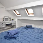 2 Bed In Tenby 86854