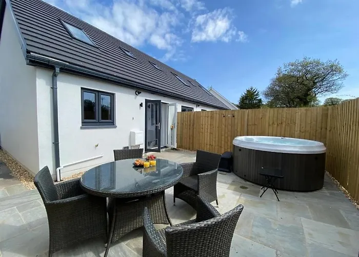 Hawthorn Cottage