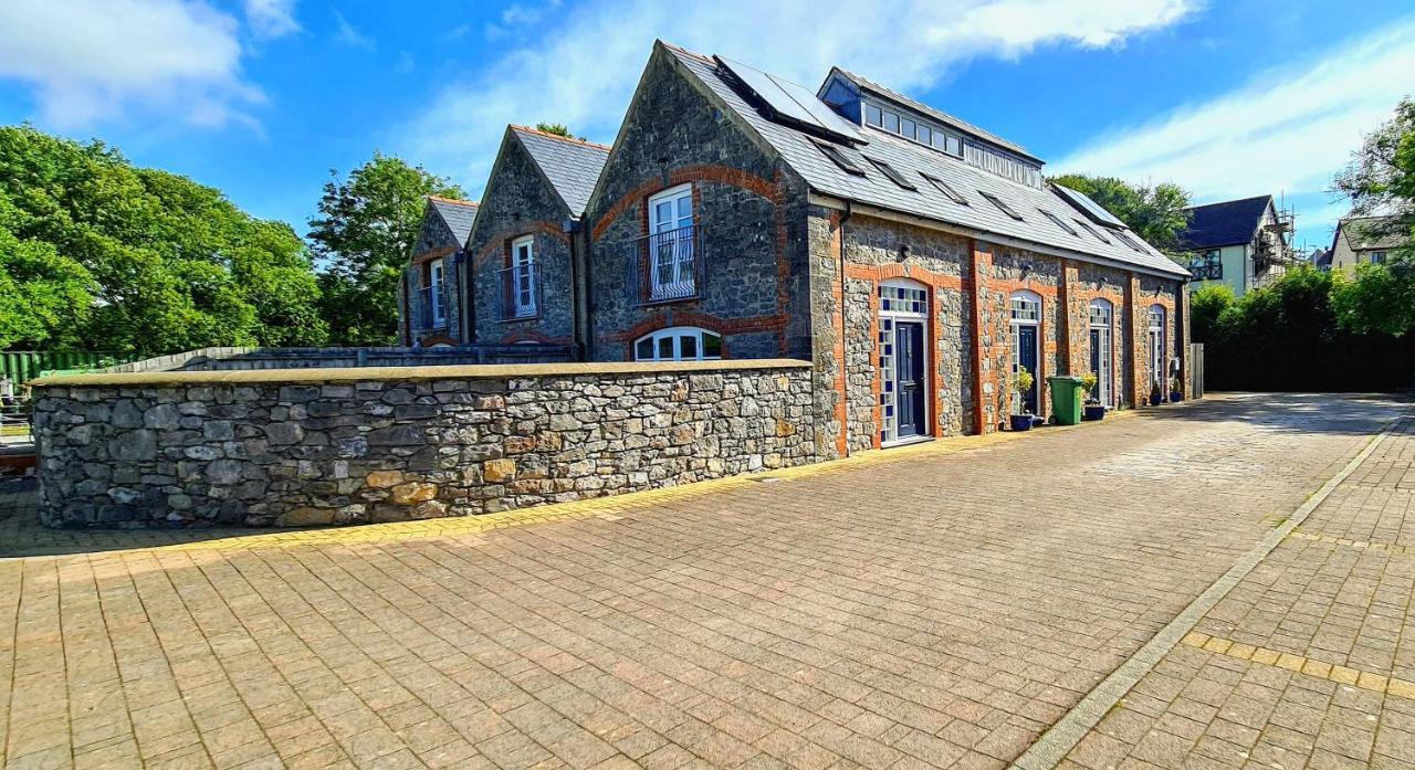 Holiday home The Old Pump House Tenby