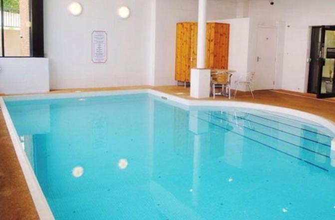 With Swimming Pool Tenby