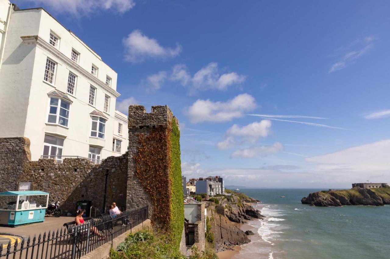 Imperial 3* Tenby