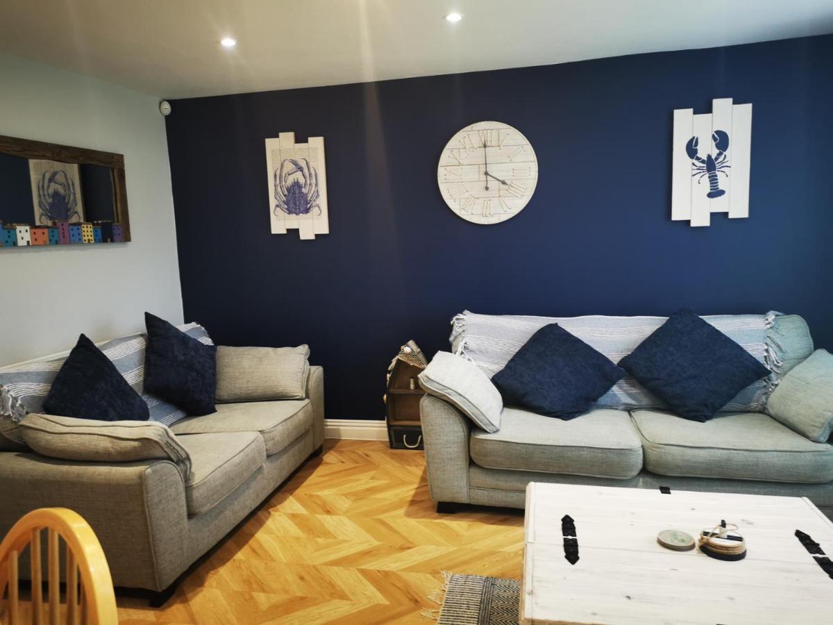 Flat Apartment