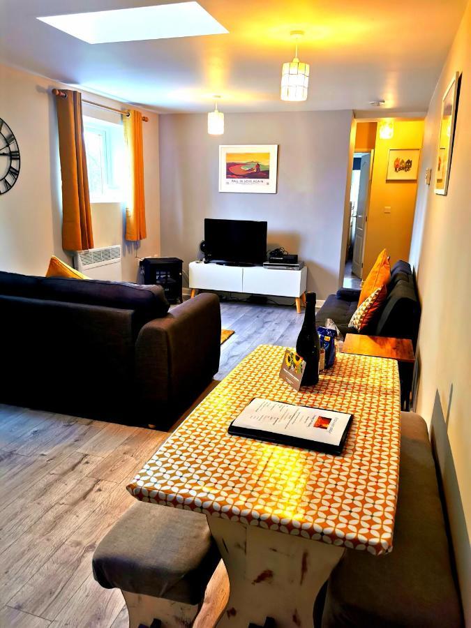 Sunflower Apartment, Family Near In Pembrokeshire Apartment Tenby