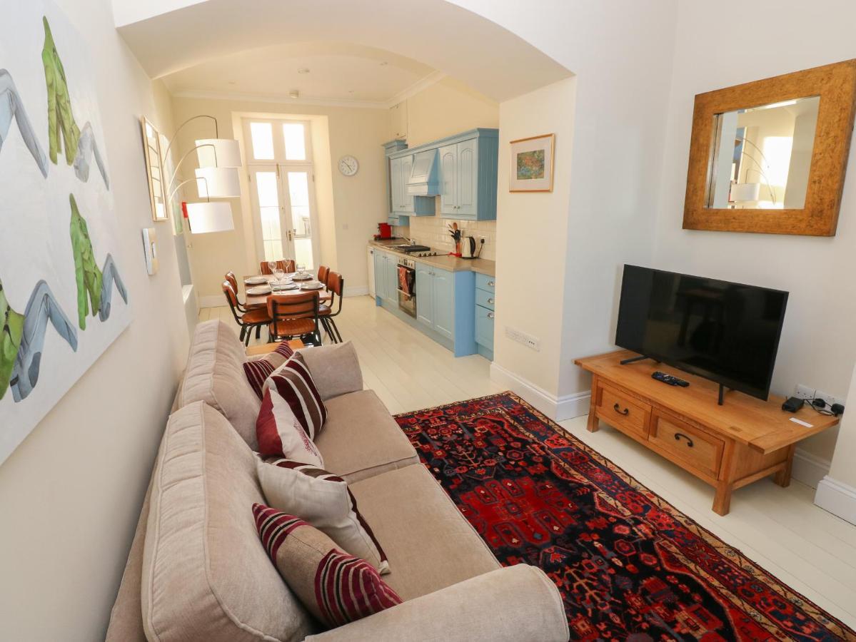 Apartment Paradwys Tenby