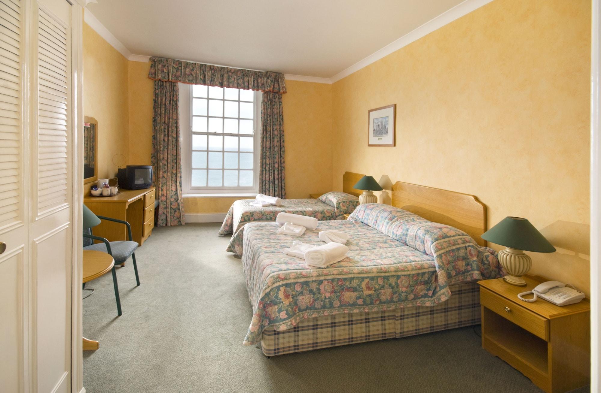 Hotel Imperial Tenby