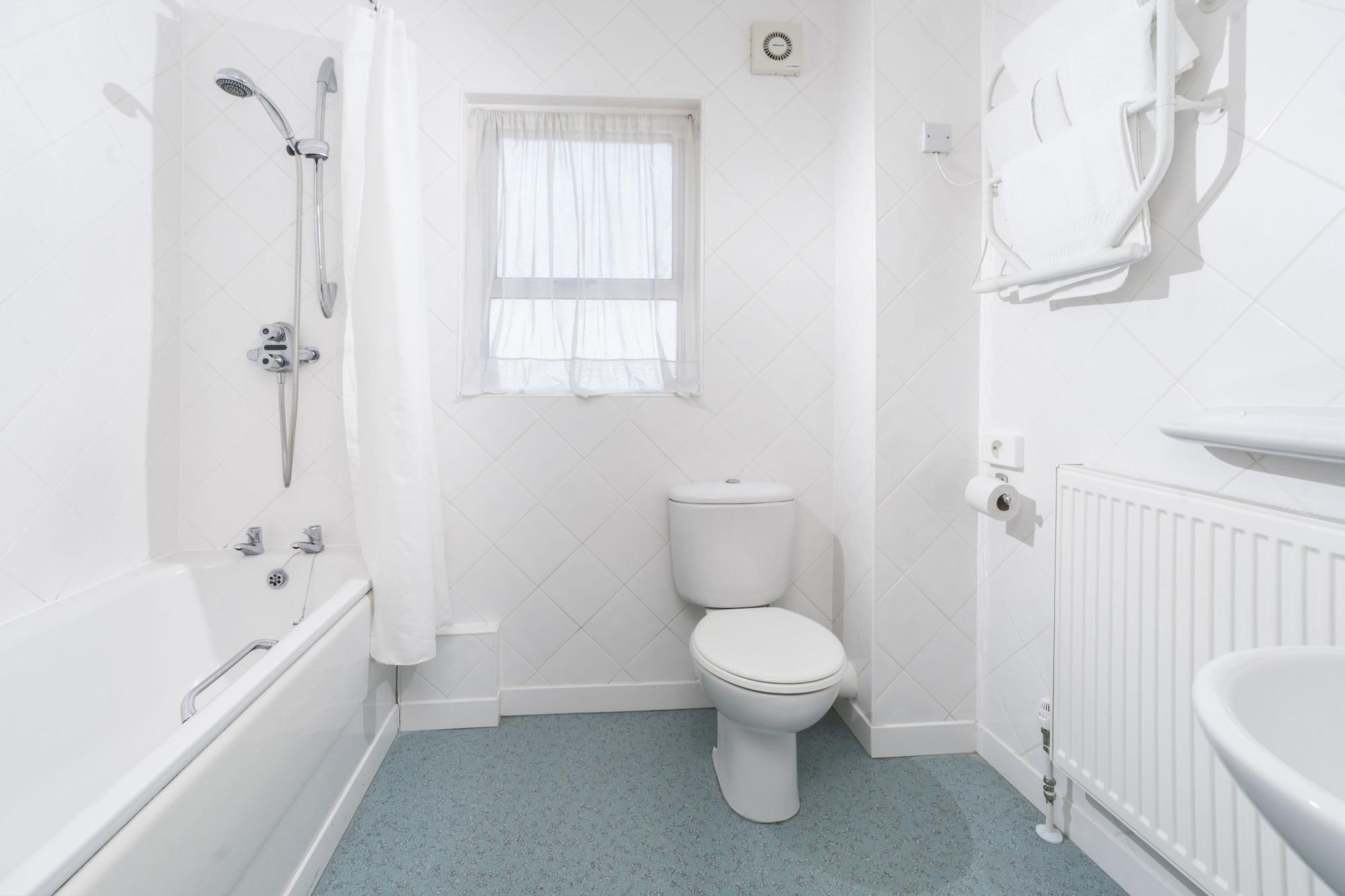 Imperial 3* Tenby