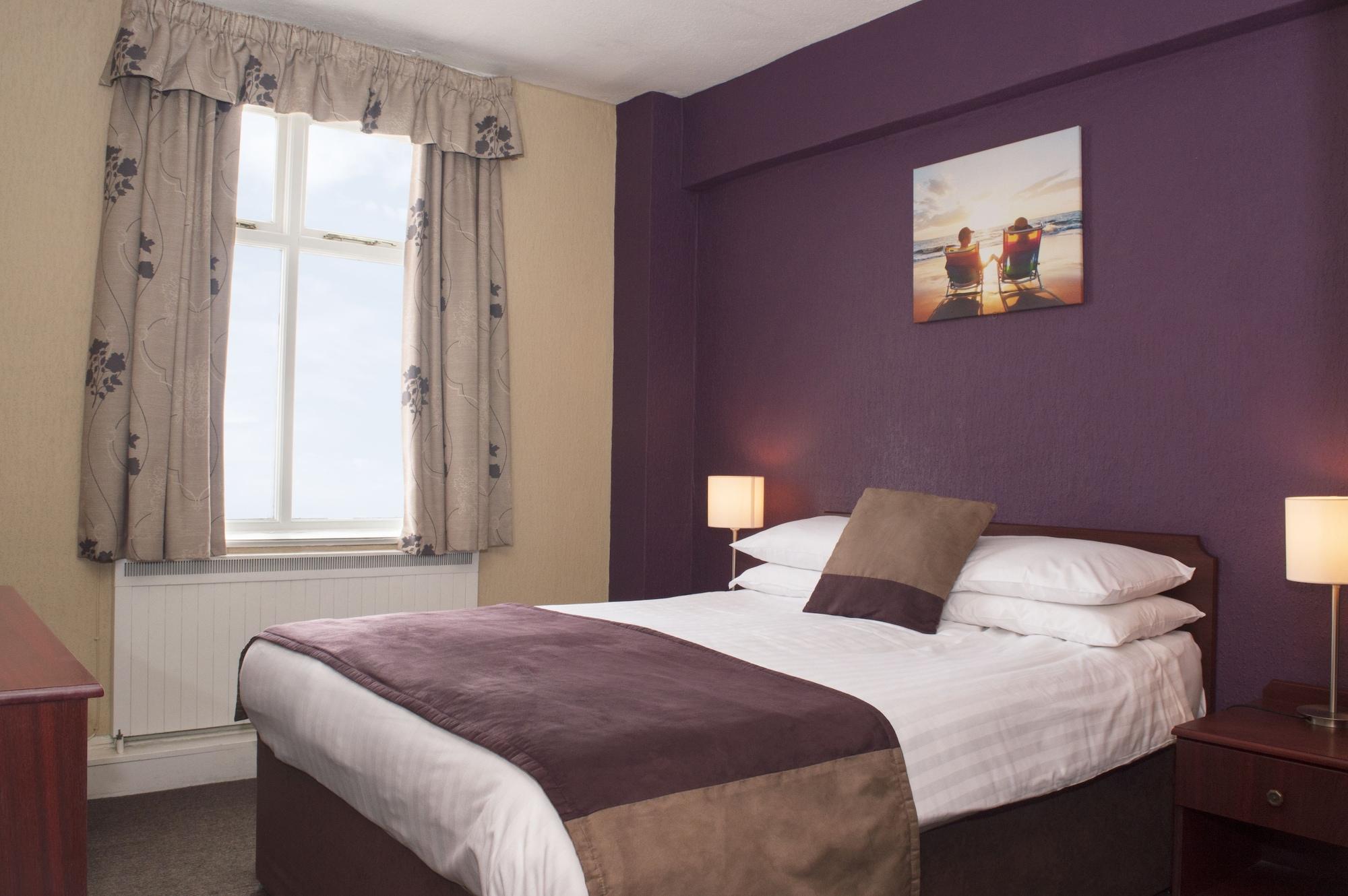 Imperial Hotel 3*