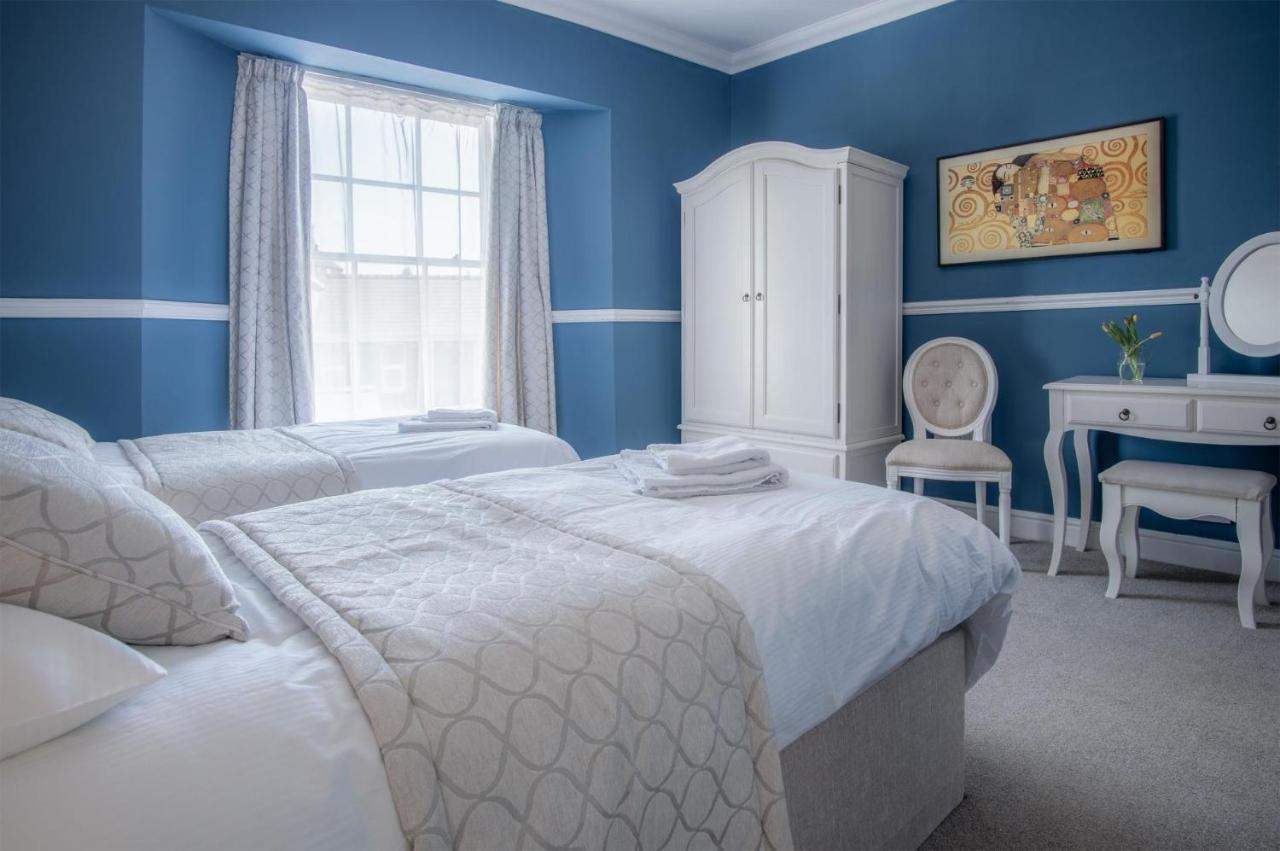 Gwynne House - 6 Bedroom Luxurious - Harbour Tenby