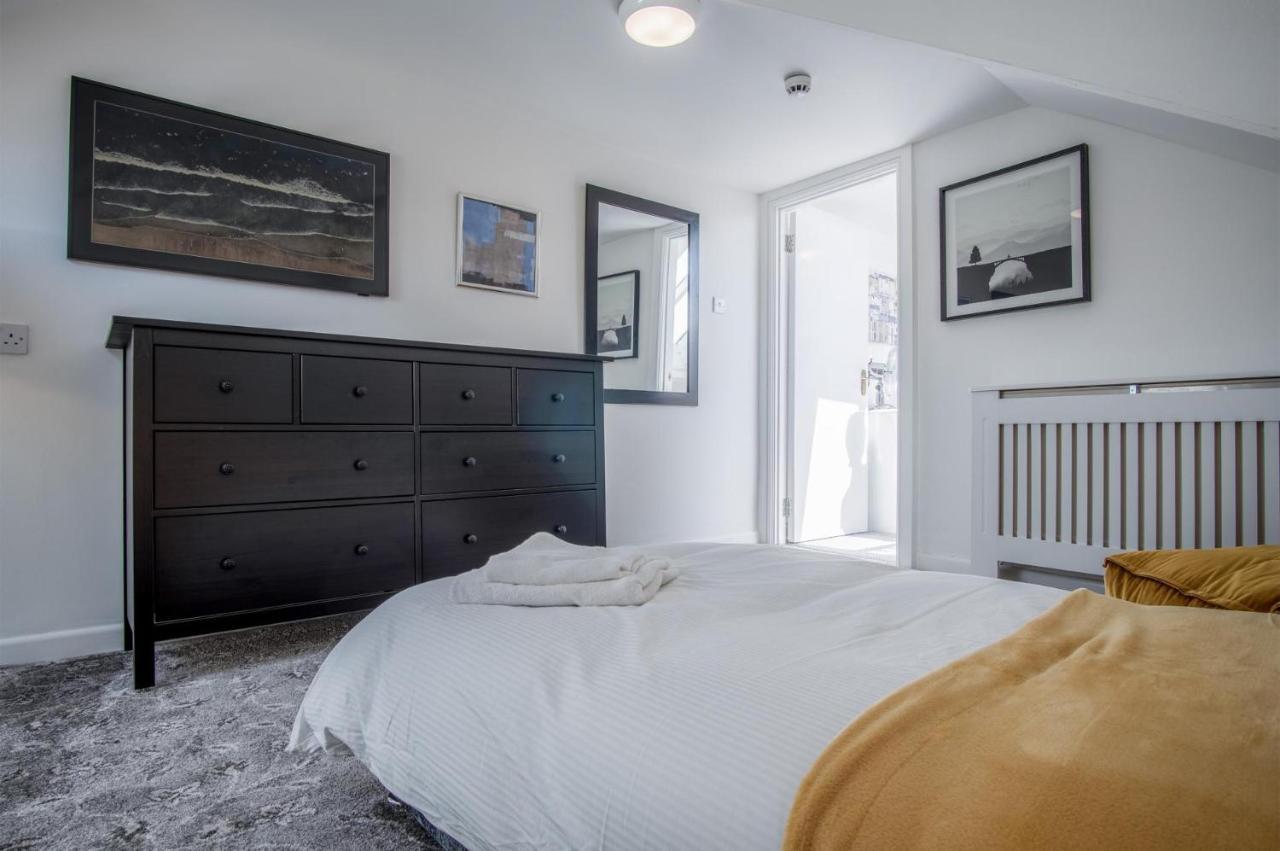 Holiday home Gwynne House - 6 Bedroom Luxurious - Harbour