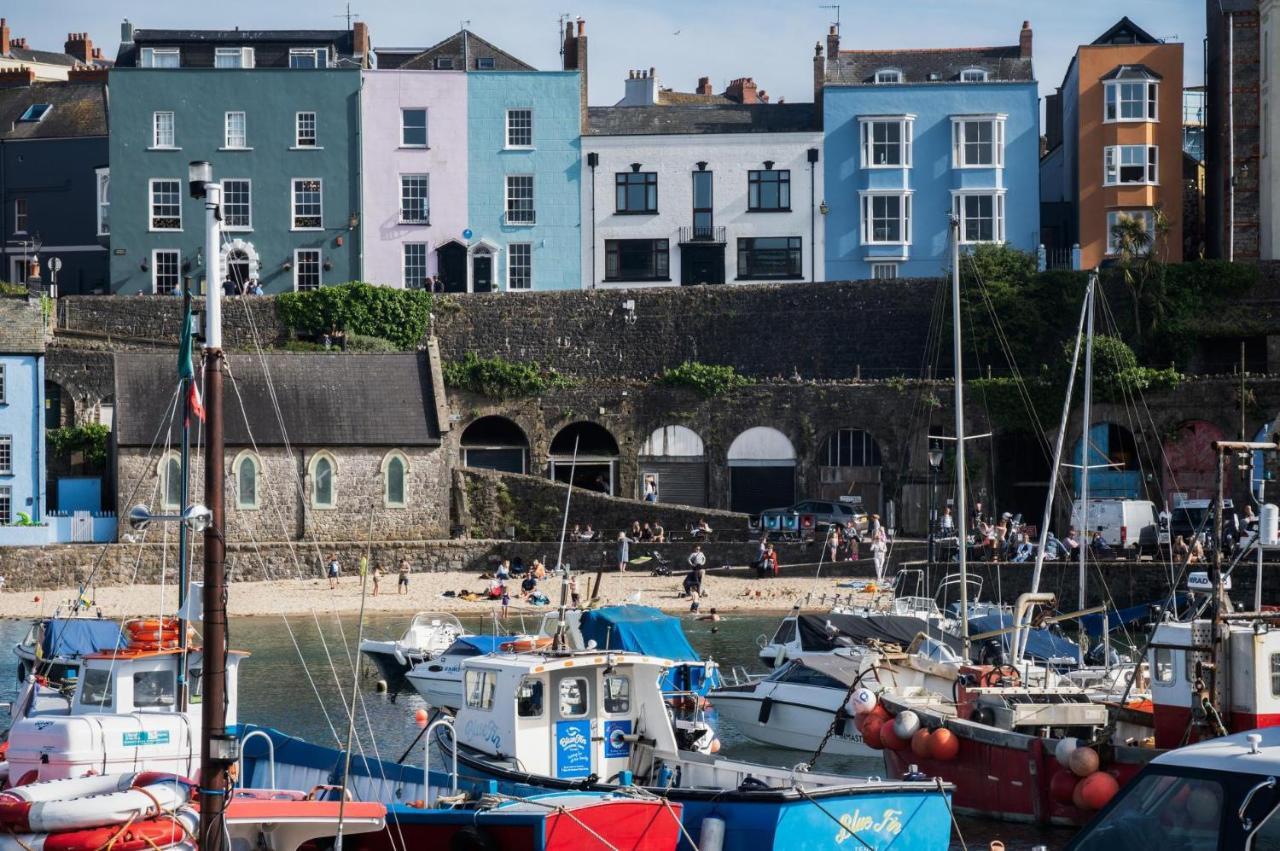 Gwynne House - 6 Bedroom Luxurious - Harbour * Tenby
