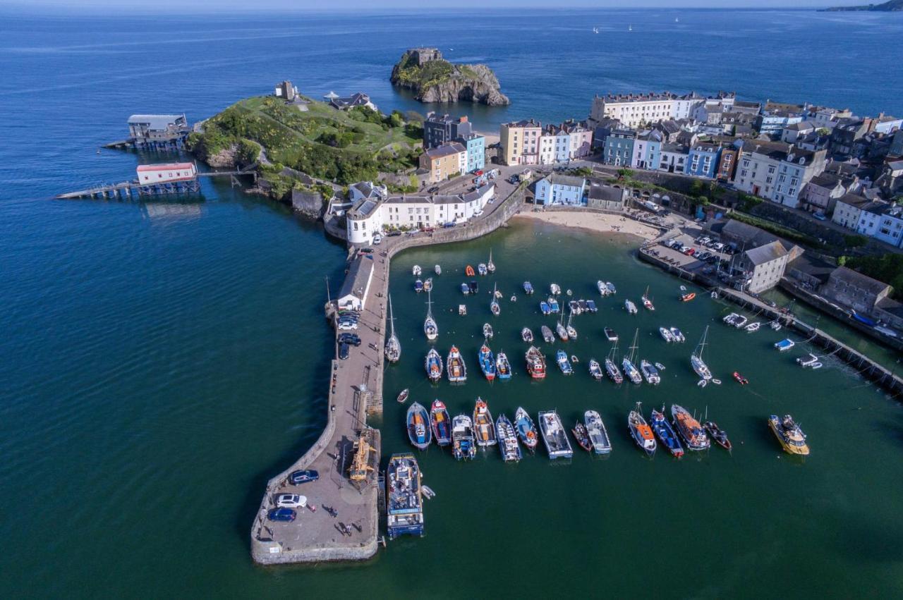 Gwynne House - 6 Bedroom Luxurious - Harbour