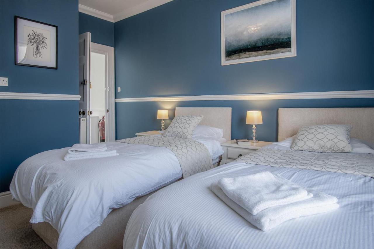 Holiday home Gwynne House - 6 Bedroom Luxurious - Harbour Tenby