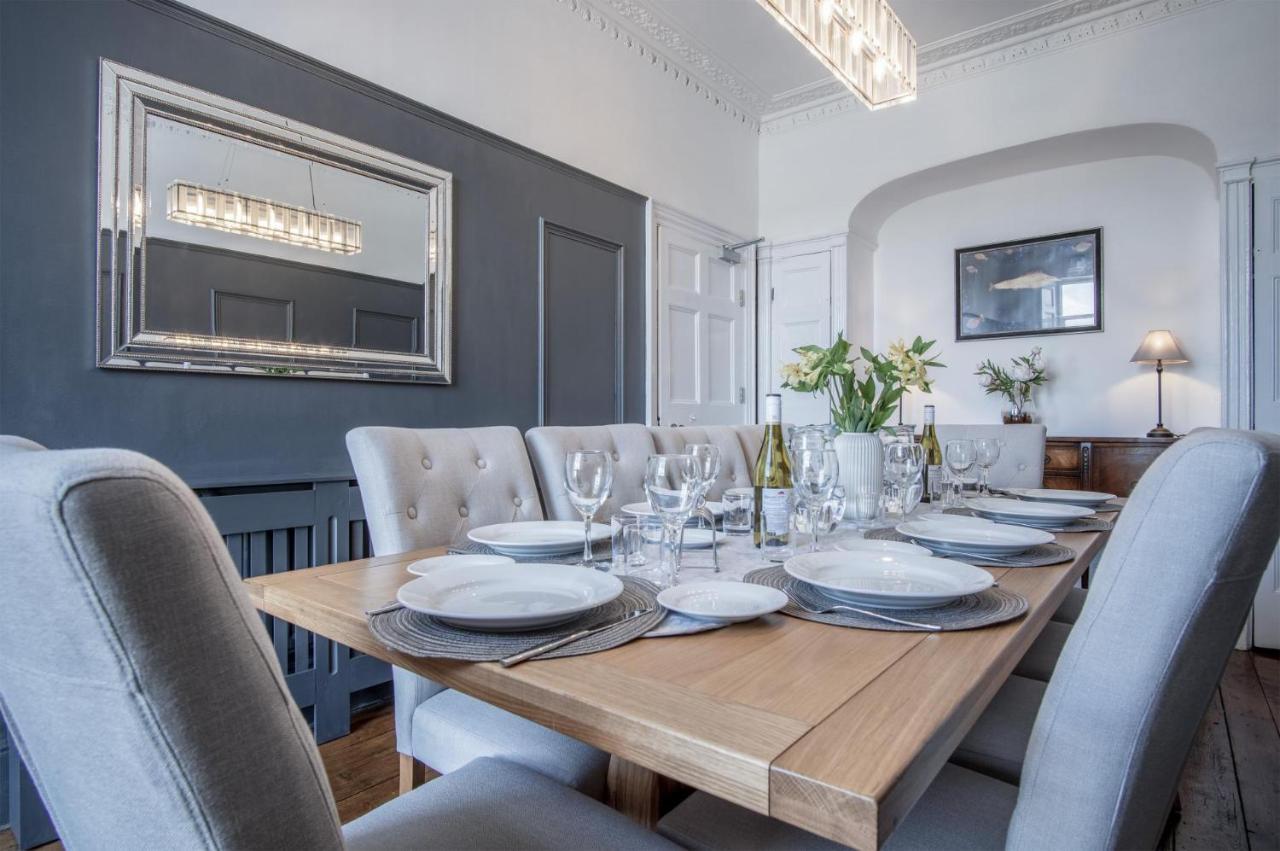 Holiday home Gwynne House - 6 Bedroom Luxurious - Harbour *