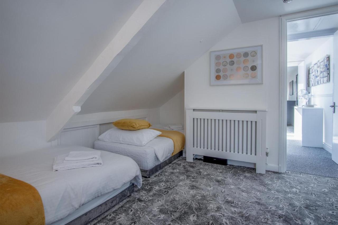 Gwynne House - 6 Bedroom Luxurious - Harbour