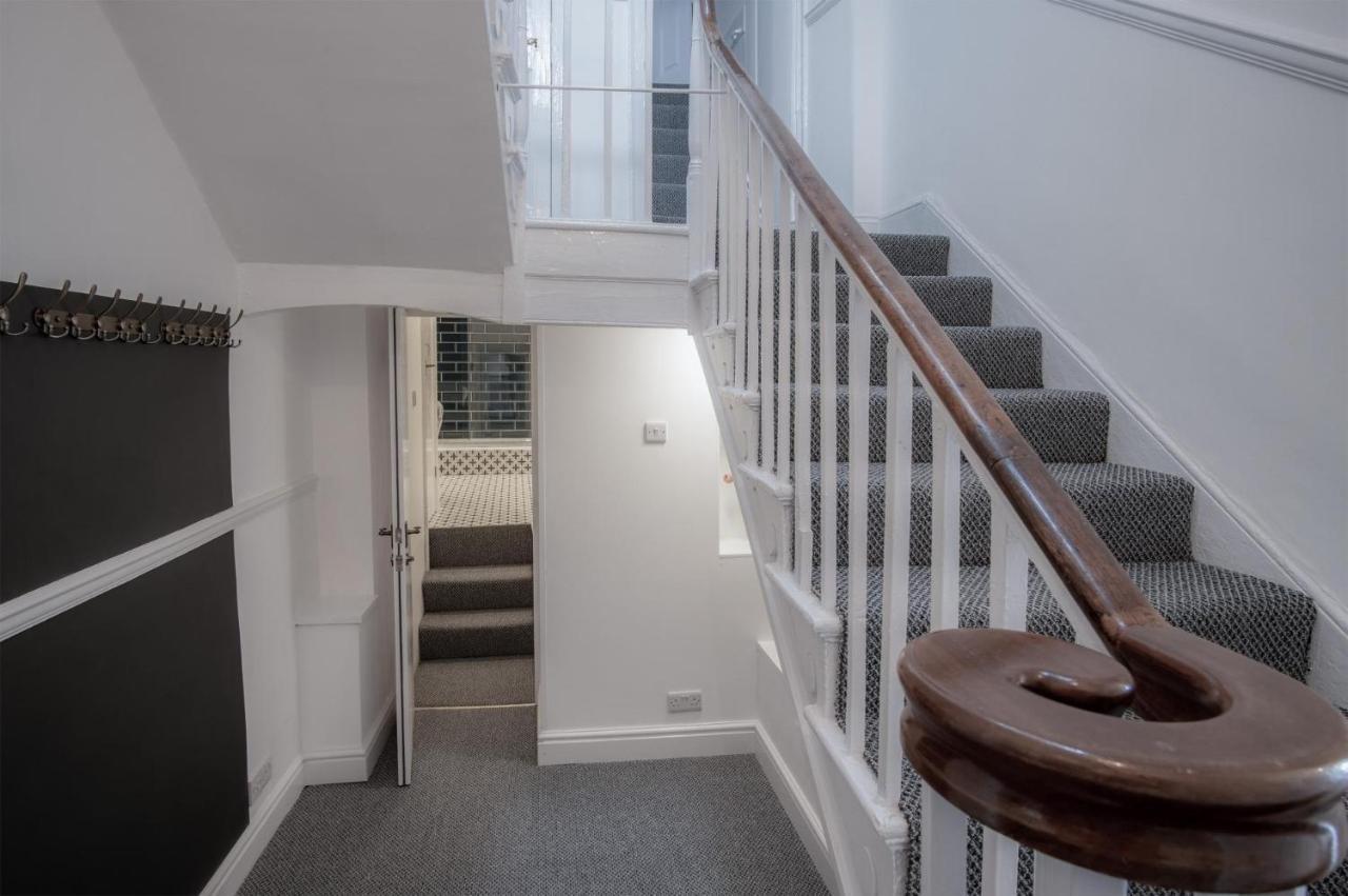 Gwynne House - 6 Bedroom Luxurious - Harbour