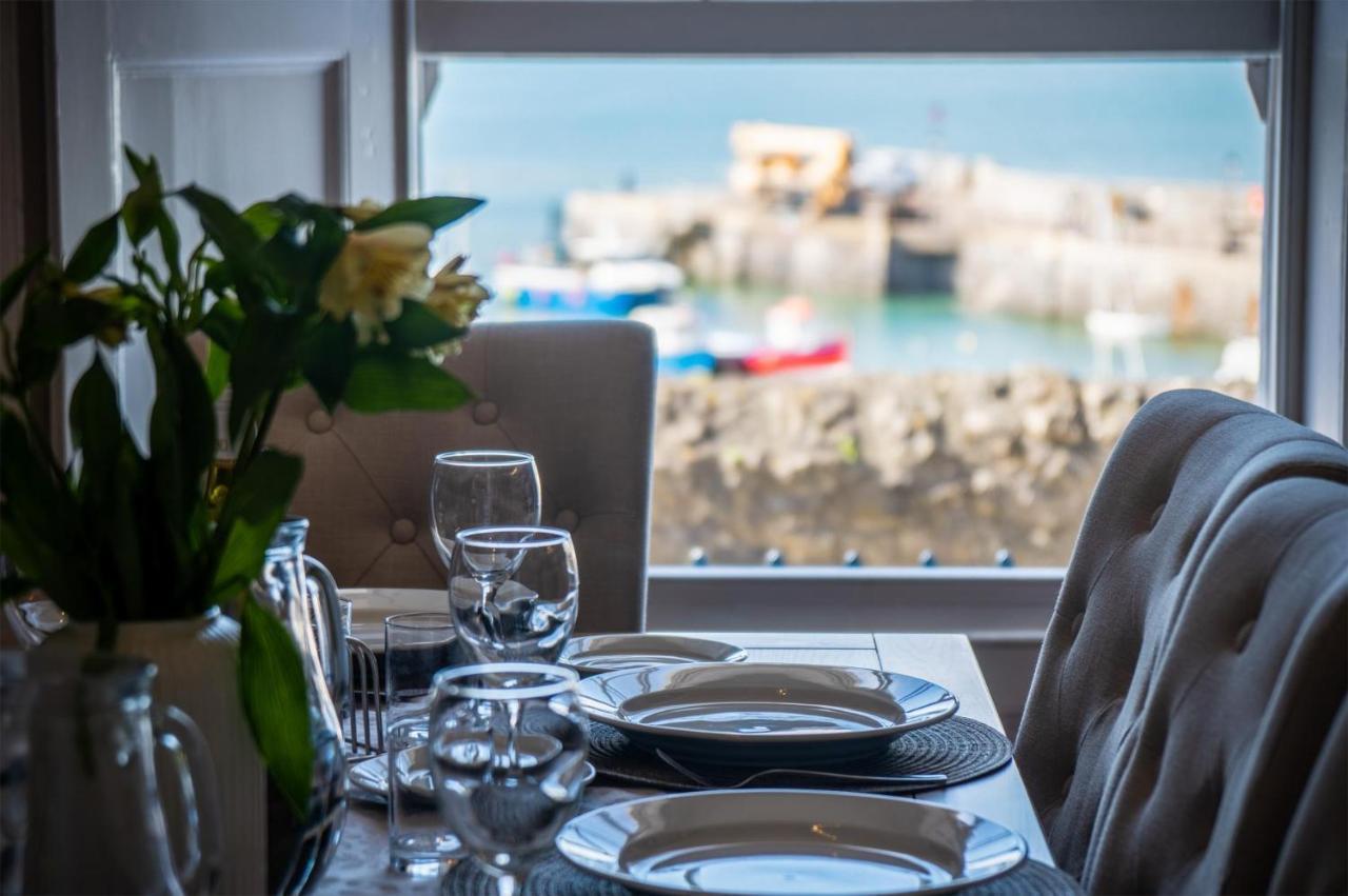Gwynne House - 6 Bedroom Luxurious - Harbour Holiday home Tenby