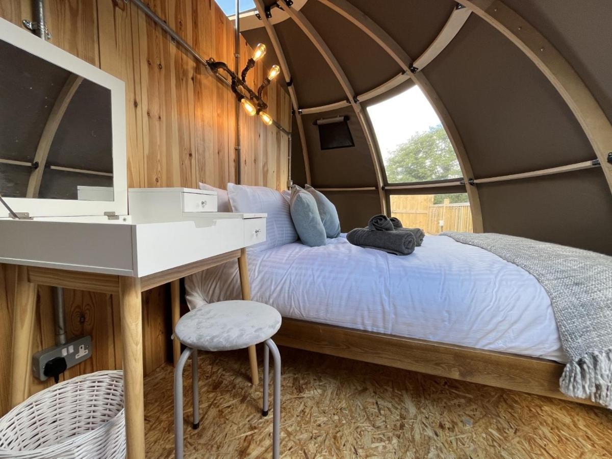 Sunrise Dome Tent Luxury tent Tenby