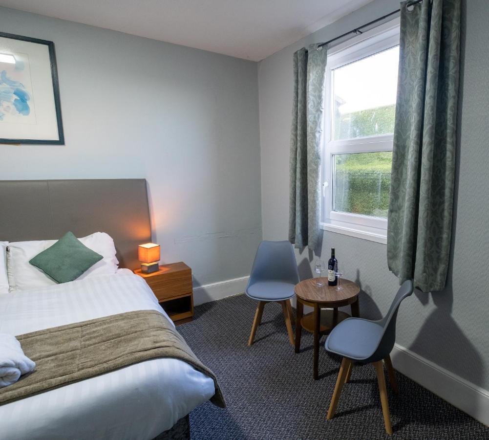 Royal Lion Hotel