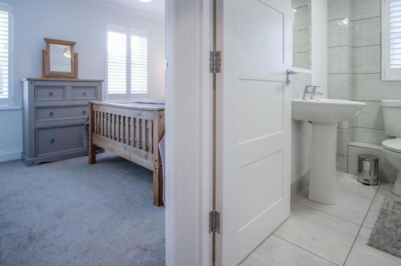 Holiday home Ty Melyn - 2 Bedroom - *