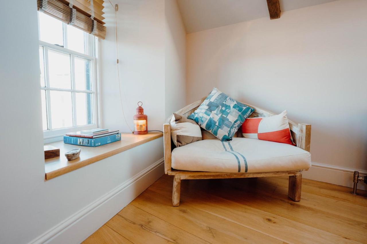 Beautiful 1 Bedroom Close To The Harbour