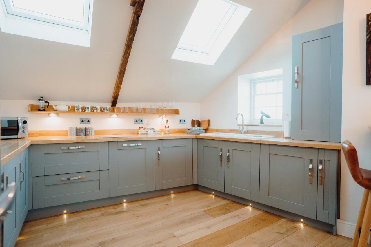 Beautiful 1 Bedroom Close To The Harbour Tenby