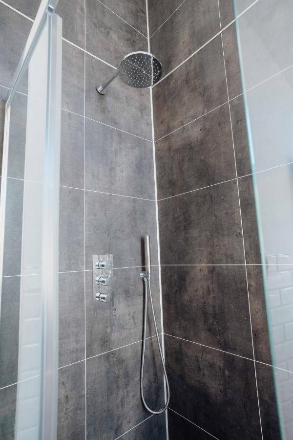 Beautiful 1 Bedroom Close To The Harbour Holiday home *