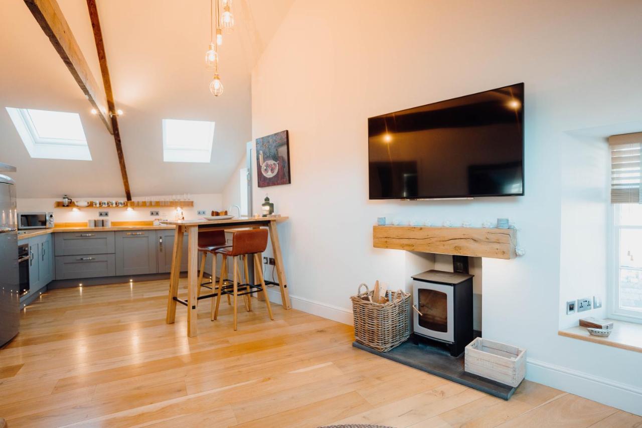 Beautiful 1 Bedroom Close To The Harbour *