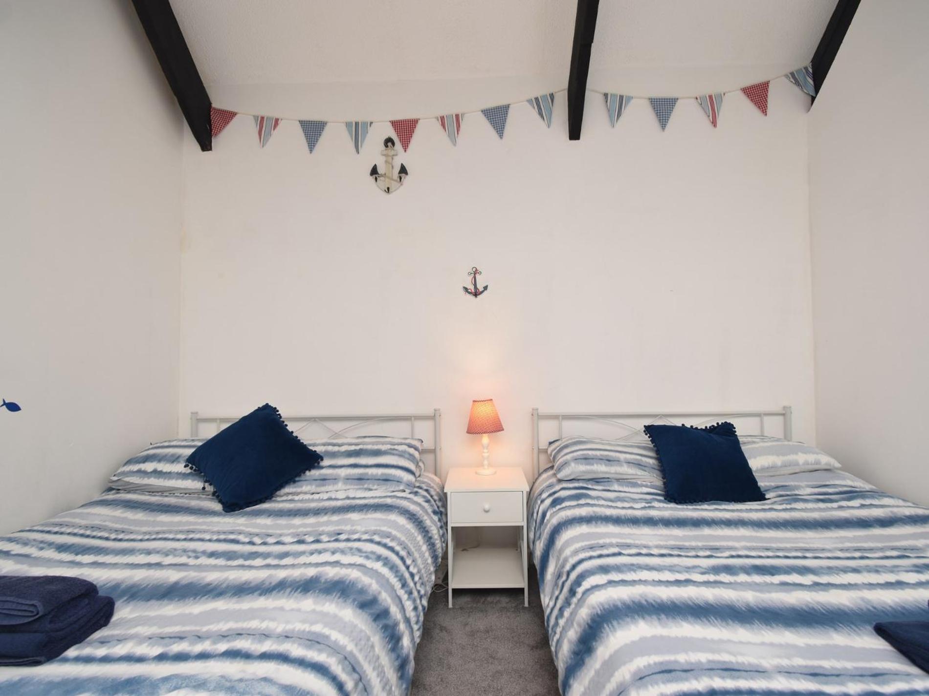 2 Bed In 86854 Holiday home
