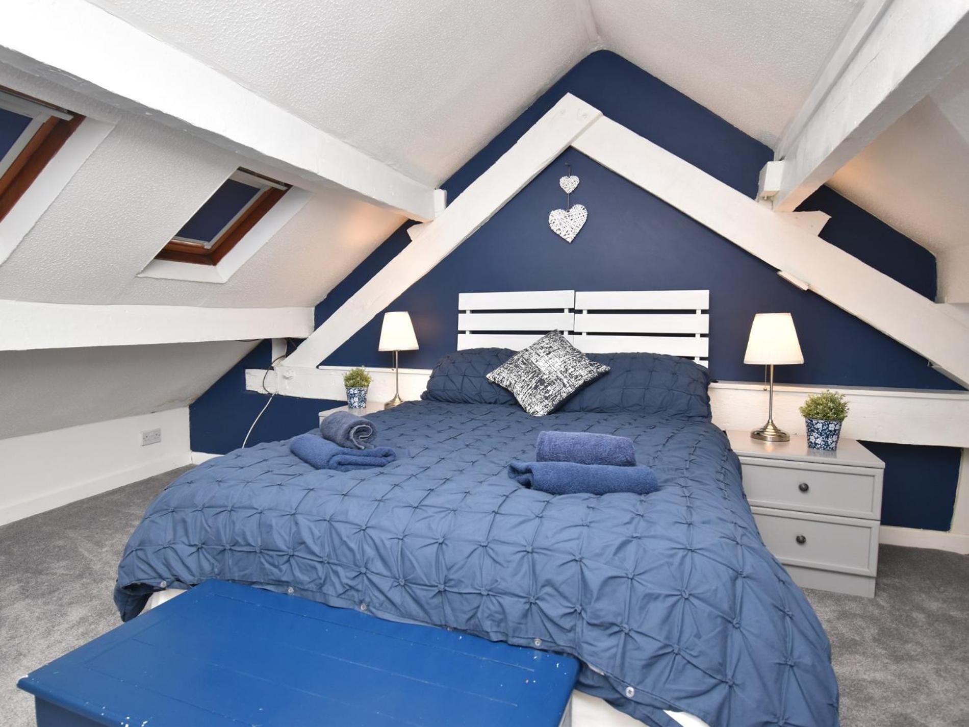 2 Bed In 86854 Holiday home Tenby