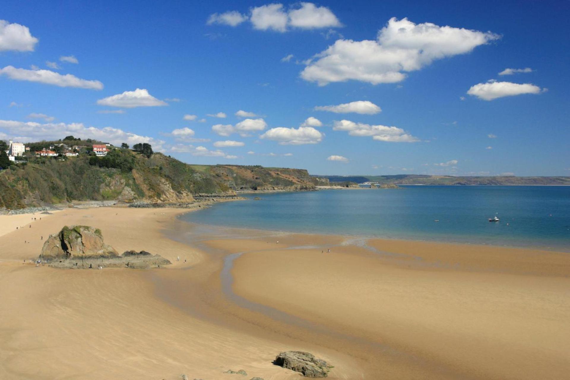8 St Marys Court Holiday home Tenby