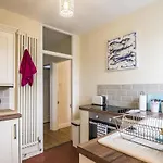 Braeside - 3 Bedroom Holiday Home - Tenby