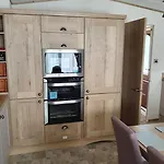Platinum Static Caravan Hire Kiln Park Tenby