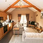 Love Cottage
