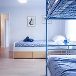 Starfish Apartment - 2 Bedroom Apartment - Tenby
