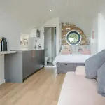 Hideaway - 1 Bedroom Pod - St Florence