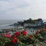 Ivy Bank Guest House, Tenby