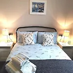 Ivy Bank Guest House, Tenby