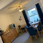 Gumfreston Guest House