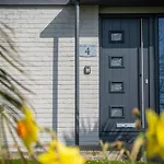 Mayfield House - 4 Bedroom House - Tenby