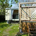 Hillcrest Hut