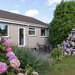 Ballyroan - Peaceful Dog Friendly Cottage