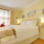 Honey Cottage