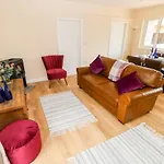 Caldey Lodge Bier Wood Lodges