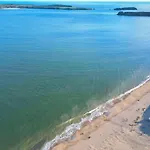 South Beach View - 2 Bedroom Apartment - Tenby
