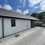 Oak Cottage