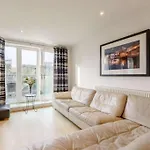 The Beautifully Central Flat 3 The Cobourg Tenby Sat To Sat Booking Only In School Summer Holidays