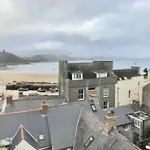 Sea La Vie Tenby Lovely 1 Bed Flat - Sea Views